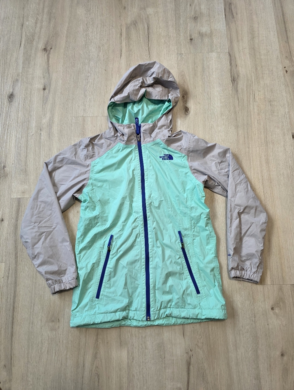 The North Face Girls DryVent Windbreaker Jacket Hooded Shell Size L(14/16)